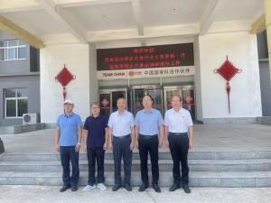 河南省肉類(lèi)協(xié)會(huì)劉承信會(huì)長(zhǎng)一行蒞臨洛陽(yáng)正大調(diào)研指導(dǎo)工作！